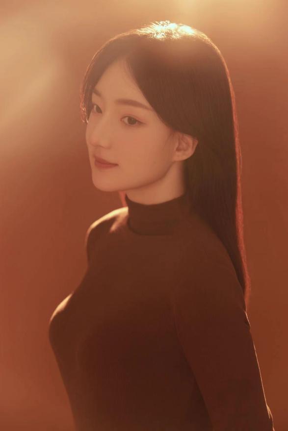 音乐学院教师——贺廷瑜