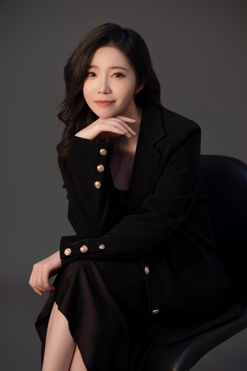 音乐学院教师——朱昭融