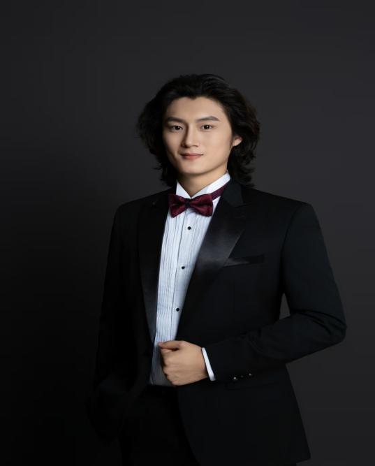 音乐学院教师—— 赵晨旭